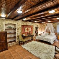 Villa in Greece, Attica, Attiki, 210 sq.m.