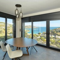 Villa in Greece, Attica, Attiki, 175 sq.m.