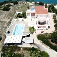 Villa in Greece, Attica, Attiki, 380 sq.m.