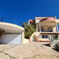 Villa in Greece, Attica, Attiki, 380 sq.m.