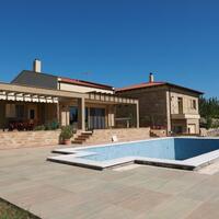 Villa in Greece, Thessaloniki, 500 sq.m.