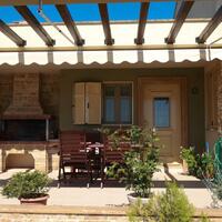 Villa in Greece, Thessaloniki, 500 sq.m.