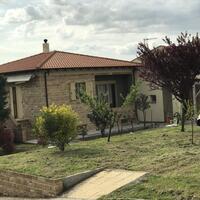 Villa in Greece, Thessaloniki, 500 sq.m.