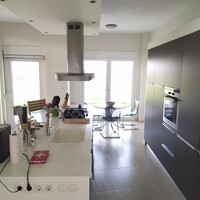 Villa in Greece, Thessaloniki, 350 sq.m.