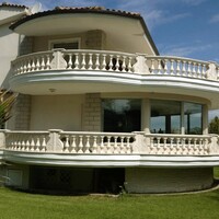 Villa in Greece, Thessaloniki, 450 sq.m.