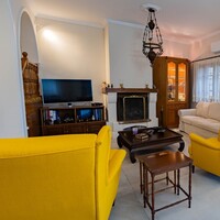 Villa in Greece, Thessaloniki, 460 sq.m.