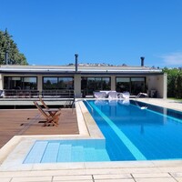 Villa in Greece, Thessaloniki, 500 sq.m.