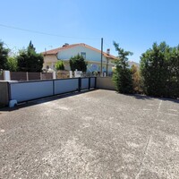 Villa in Greece, Thessaloniki, 500 sq.m.