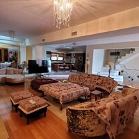 Villa in Greece, Thessaloniki, 1050 sq.m.