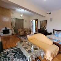 Villa in Greece, Thessaloniki, 1050 sq.m.