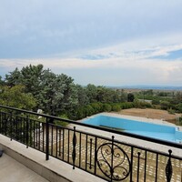 Villa in Greece, Thessaloniki, 1050 sq.m.
