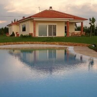 Villa in Greece, Thessaloniki, 365 sq.m.