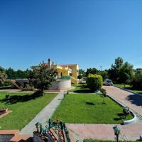 Villa in Greece, Thessaloniki, 580 sq.m.
