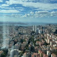 Apartment in Turkey, Istanbul, 295 sq.m.