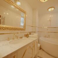 Apartment in Turkey, Istanbul, 270 sq.m.