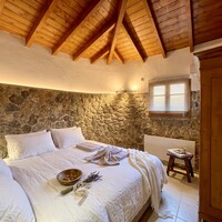 Townhouse in Greece, Ionian Islands, Corfu, 104 sq.m.