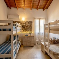 Townhouse in Greece, Ionian Islands, Corfu, 104 sq.m.