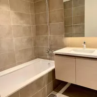 Apartment in United Arab Emirates, Dubai, 1402 sq.ft.