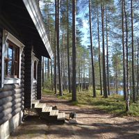 Отель (гостиница) у озера в Финляндии, Кайнуу, Вуокатти, 344 кв.м.