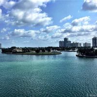 Apartment in the USA, Florida, Bal Harbour, 103 sq.m.