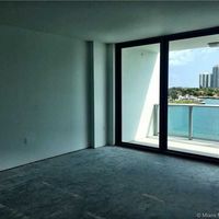 Apartment in the USA, Florida, Bal Harbour, 103 sq.m.
