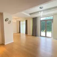 Villa in Turkey, Istanbul, 370 sq.ft.
