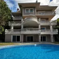 Вилла в Турции, Стамбул, 750 кв.фт.