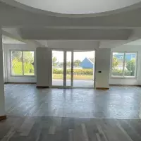 Вилла в Турции, Стамбул, 580 кв.фт.