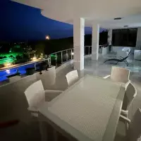 Villa in Turkey, Istanbul, 700 sq.ft.