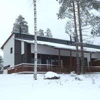 Апартаменты на спа-курорте, у озера, в пригороде, в лесу в Финляндии, Иматра, 77 кв.м.