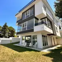 Вилла в Турции, Стамбул, 780 кв.фт.