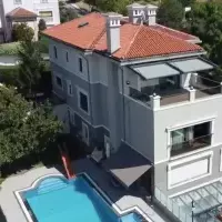 Вилла в Турции, Стамбул, 600 кв.фт.