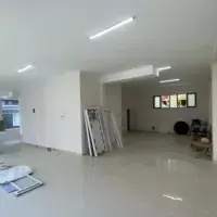 Shopping center in Turkey, Istanbul, 900 sq.ft.