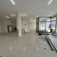 Shopping center in Turkey, Istanbul, 900 sq.ft.