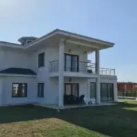 Вилла в Турции, Стамбул, 350 кв.фт.
