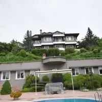 Вилла в Турции, Стамбул, 1200 кв.фт.