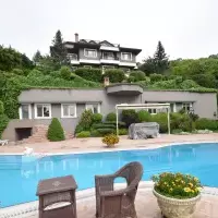 Вилла в Турции, Стамбул, 1200 кв.фт.