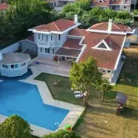 Вилла в Турции, Стамбул, 500 кв.фт.