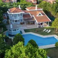 Вилла в Турции, Стамбул, 500 кв.фт.