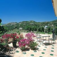 Вилла в горах, в пригороде в Испании, Андалусия, 2000 кв.м.