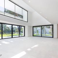 Вилла в пригороде, у моря в Испании, Андалусия, 800 кв.м.