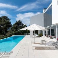 Вилла в пригороде, у моря в Испании, Каталония, Жирона, 880 кв.м.