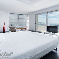 Вилла в пригороде, у моря в Испании, Каталония, Жирона, 880 кв.м.