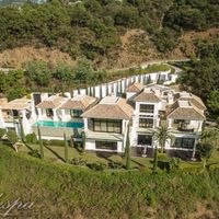 Вилла в пригороде, у моря в Испании, Андалусия, 722 кв.м.