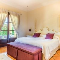 Вилла в пригороде, у моря в Испании, Андалусия, 1100 кв.м.