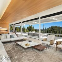 Вилла в пригороде, у моря в Испании, Балеарские Острова, Пальма, 1100 кв.м.