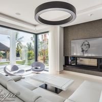 Вилла в пригороде, у моря в Испании, Андалусия, 700 кв.м.