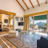 Villa in the mountains, in the suburbs, at the seaside in Spain, Andalucia, 810 sq.m.