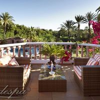 Вилла в пригороде, у моря в Испании, Андалусия, 1500 кв.м.