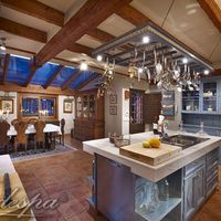 Вилла в пригороде, у моря в Испании, Андалусия, 1500 кв.м.